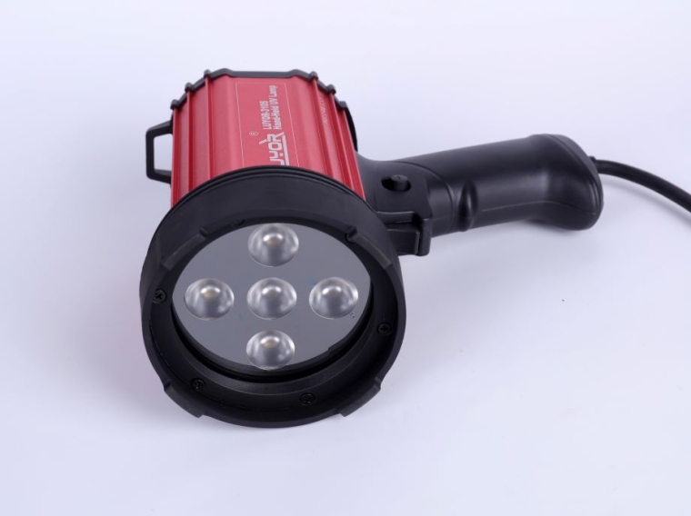 LUYOR-3105便携式LED紫外线探伤灯